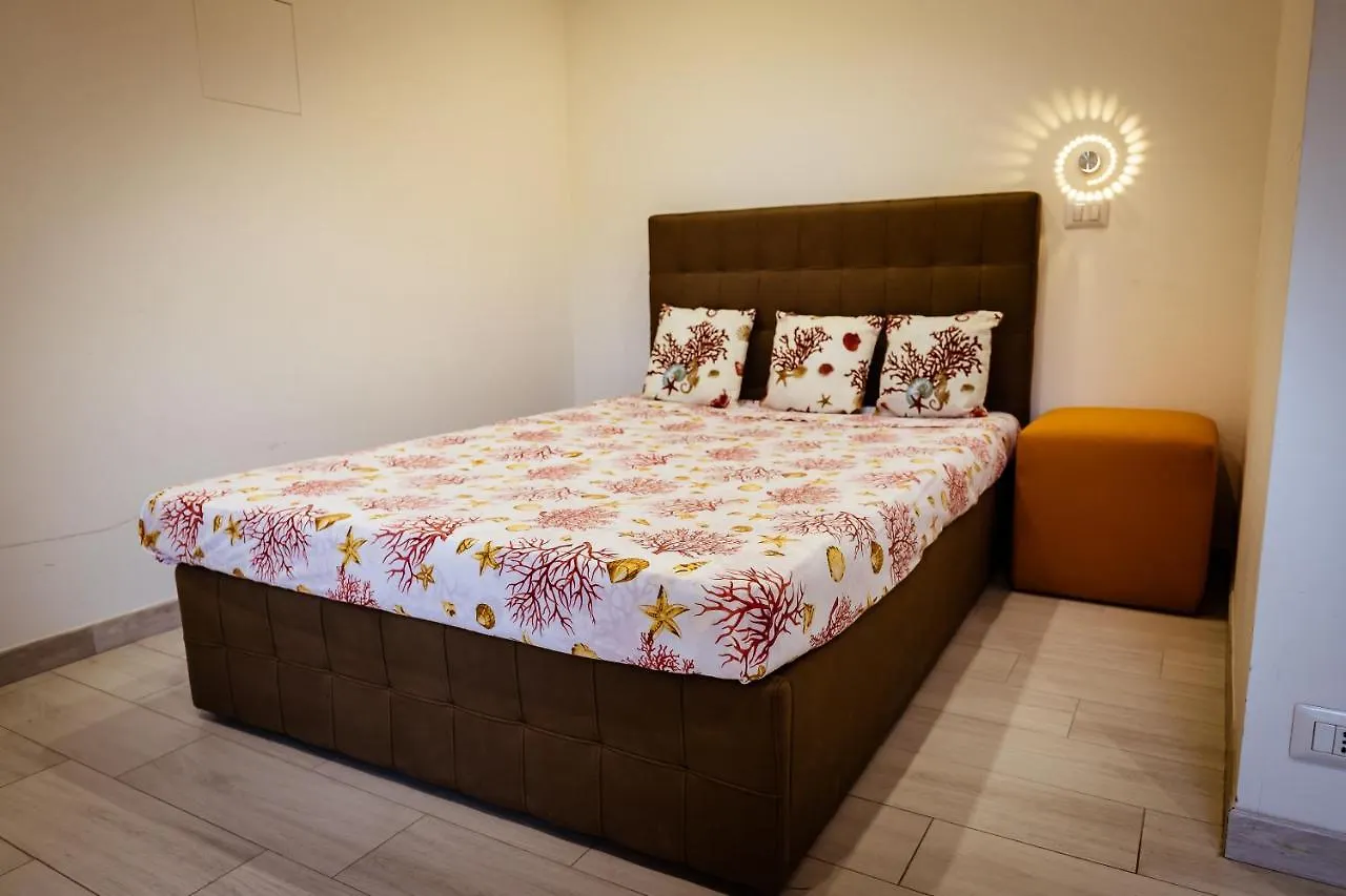 Holiday home Leonard Casa Vacanza Riposto Italy